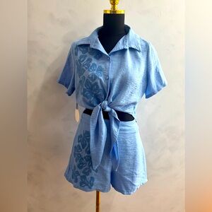 Blue Floral Tie-Front short pant set